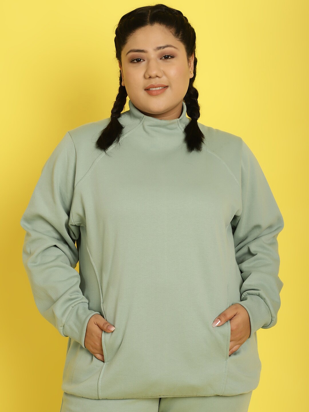 

theRebelinme High Neck Sweatshirt, Green