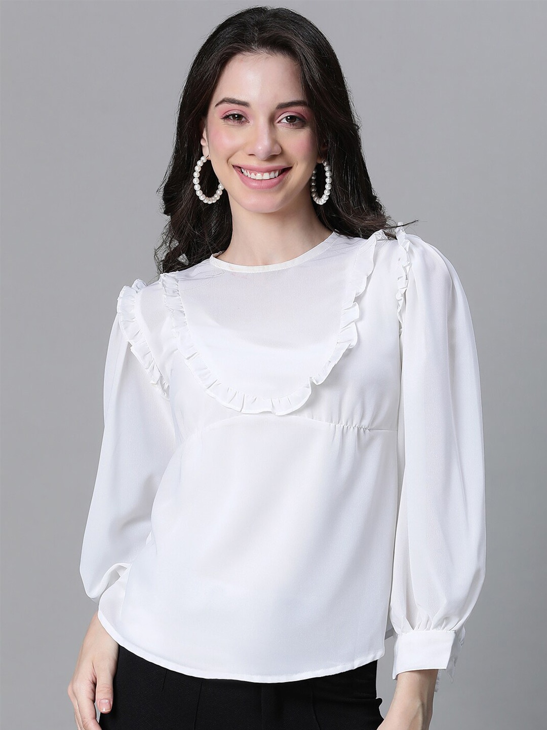 

Oxolloxo Round Neck Ruffled Cuffed Sleeves Top, Cream