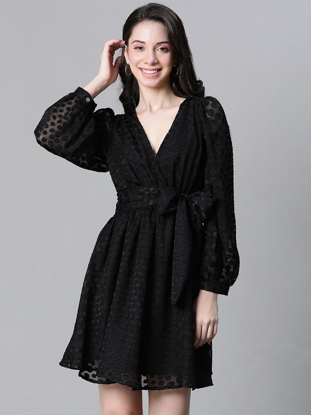 

Oxolloxo Self Design V-Neck Puff Sleeve Tie-Up Semi Sheer Fit & flare Dress, Black