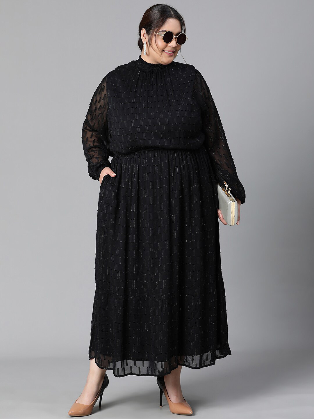 

Oxolloxo Plus Size Self Design Puff Sleeves Fit and Flare Maxi Dress, Black
