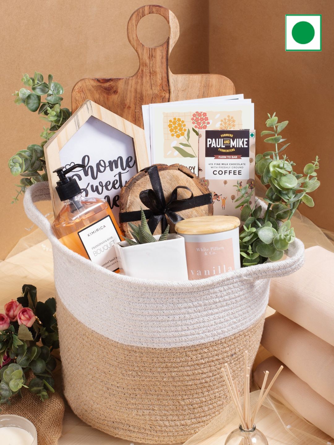 

Confetti Gifts Set Of 8 Items Assorted Gift Hamper, White