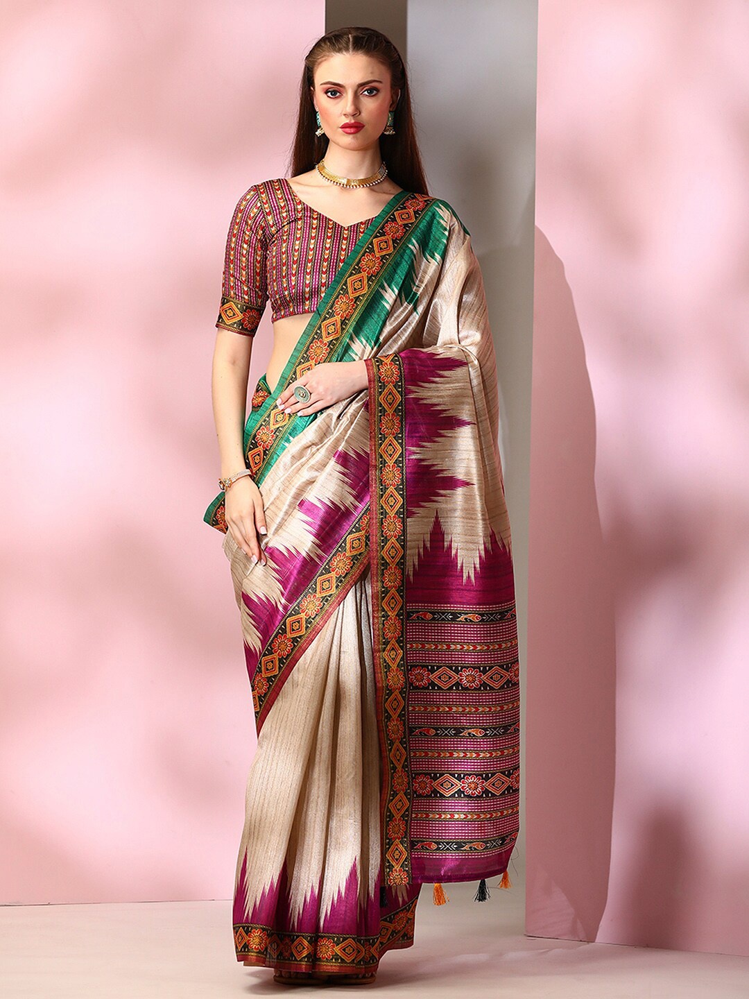 

Mitera Beige & Magenta Ethnic Motifs Printed Bomkai silk Saree