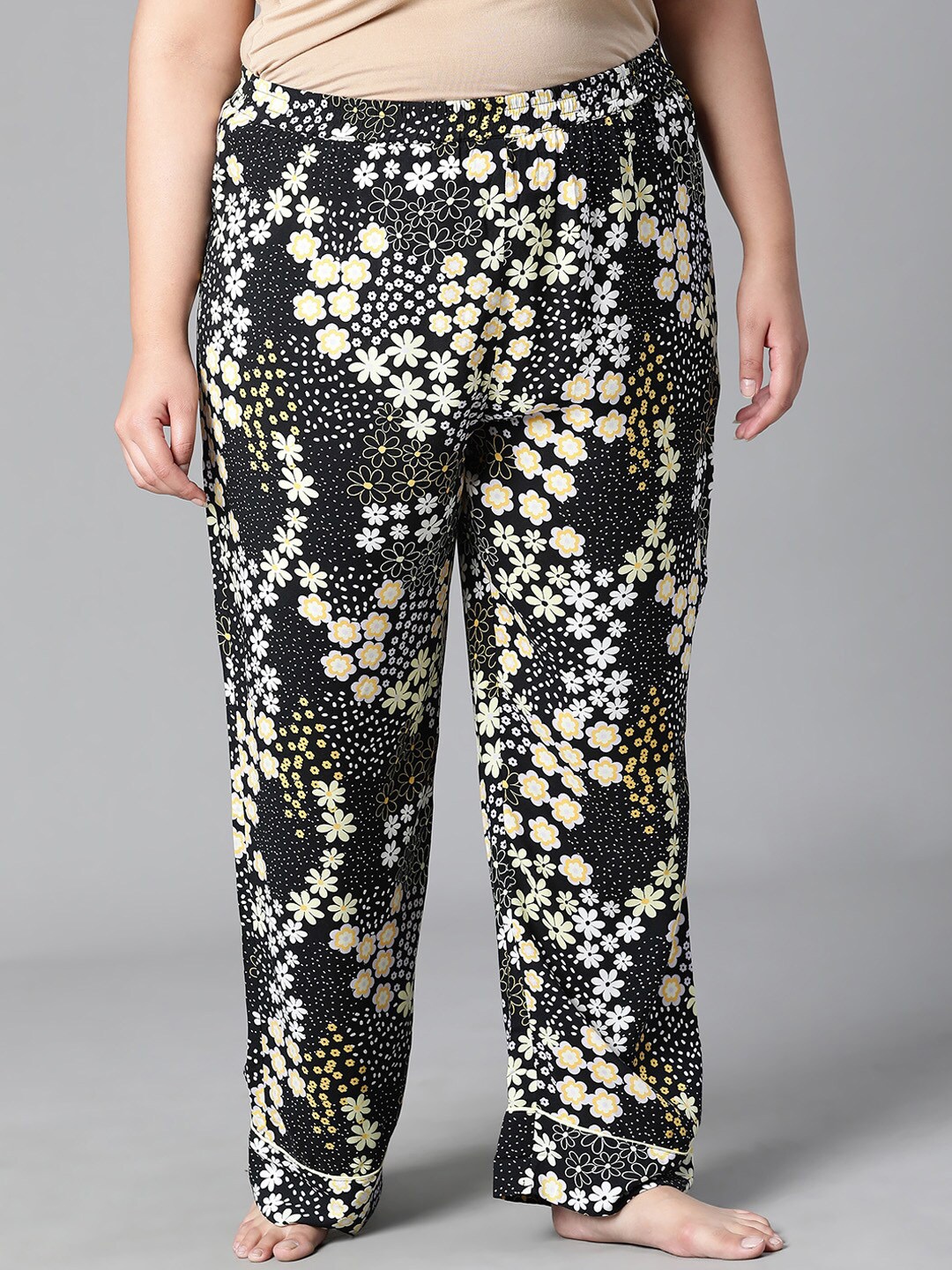 Oxolloxo Women Plus Size Floral Printed Cotton Lounge Pants, Black