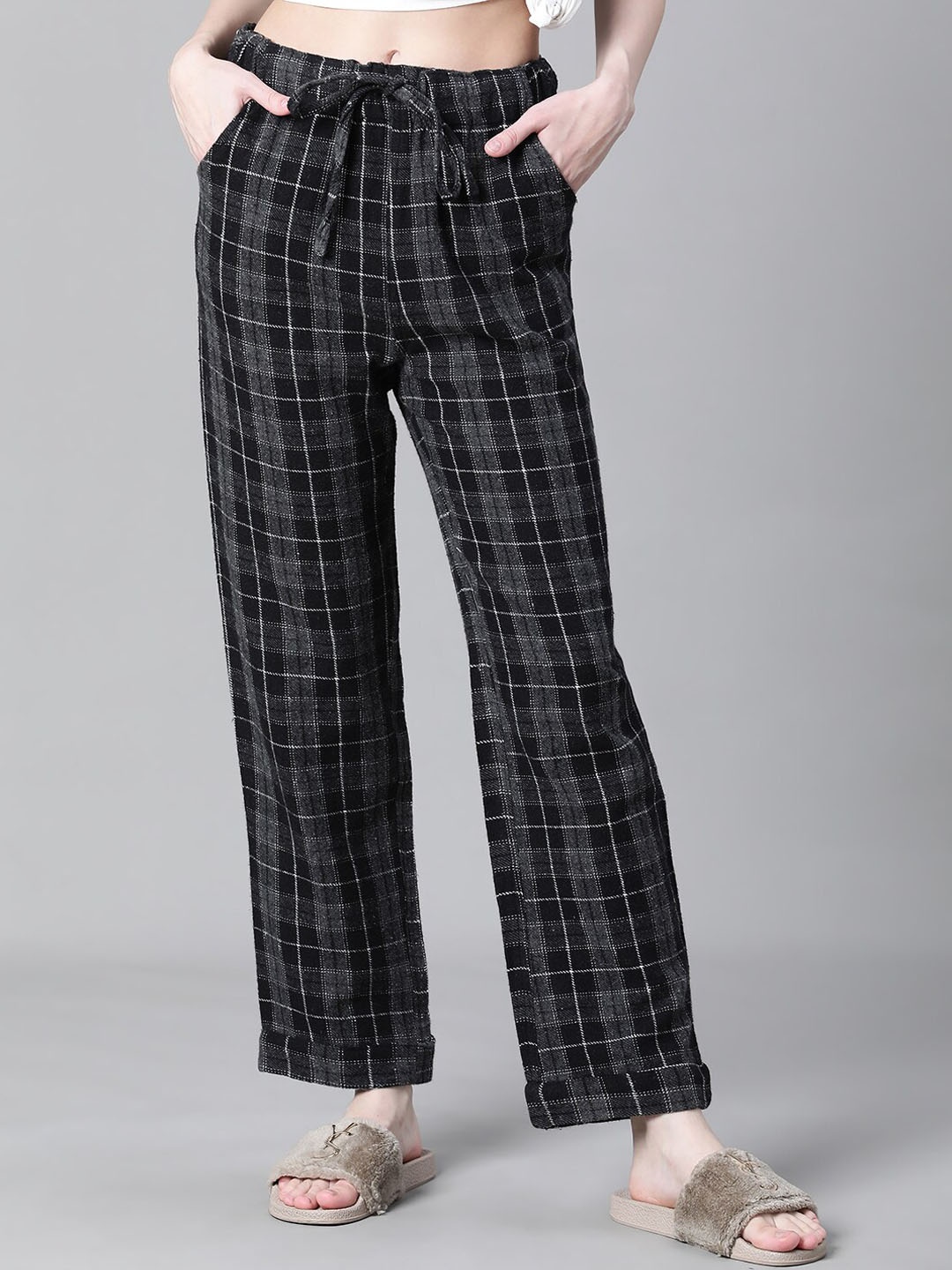 

Oxolloxo Women Checked Cotton Lounge Pants, Black