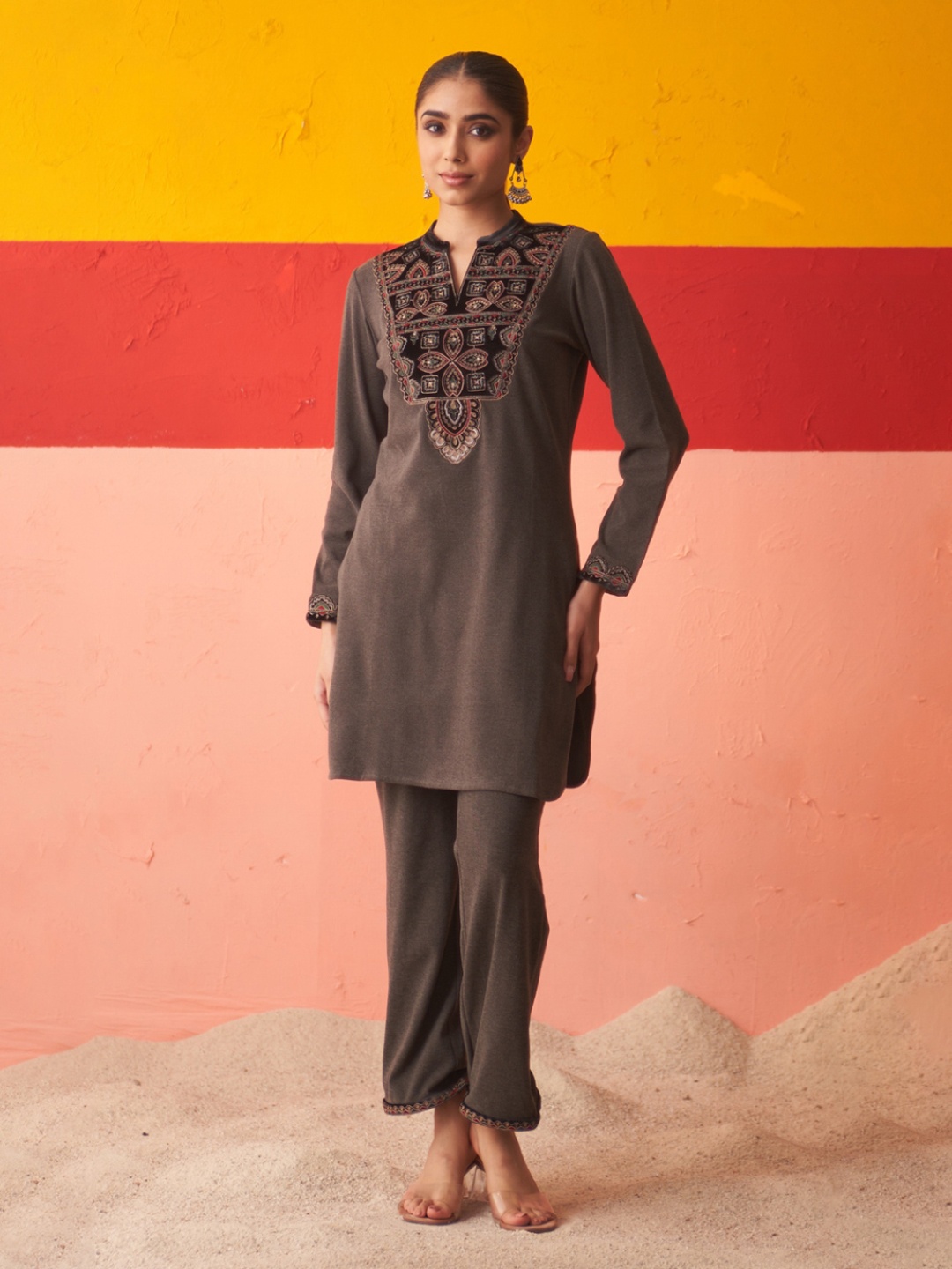 

Lakshita Ethnic Motifs Yoke Design Mandarin Collar Long Sleeve Woollen Kurta With Trouser, Grey