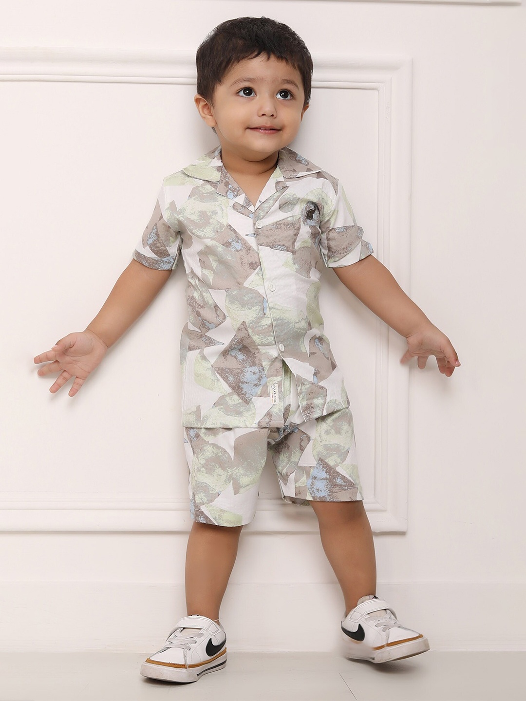 

Polka Tots Infant Boys Printed Shirt with Shorts, White