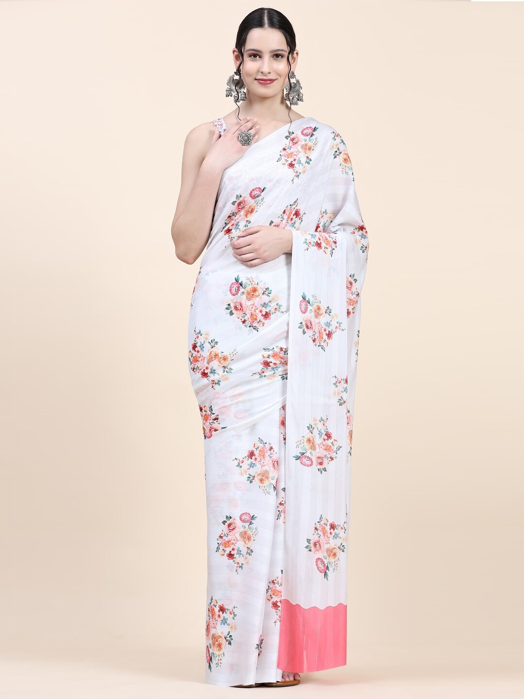 

PRATIBIMB Floral Printed Pure Georgette Saree, White