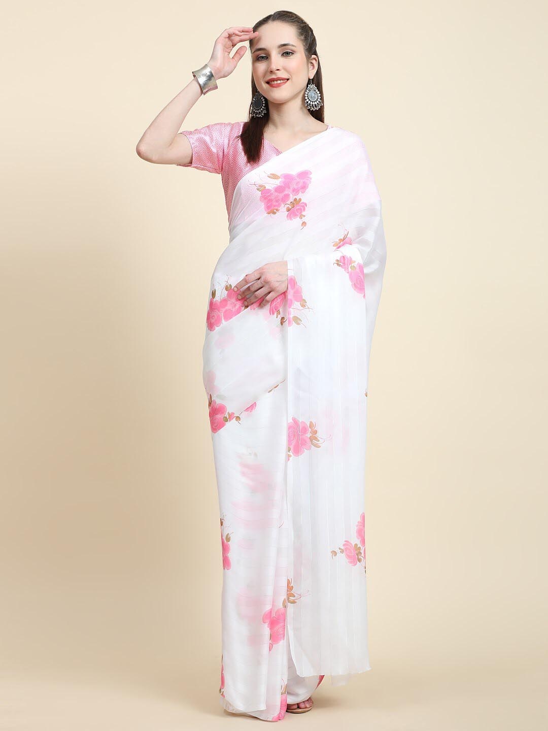 

PRATIBIMB Floral Printed Saree, White