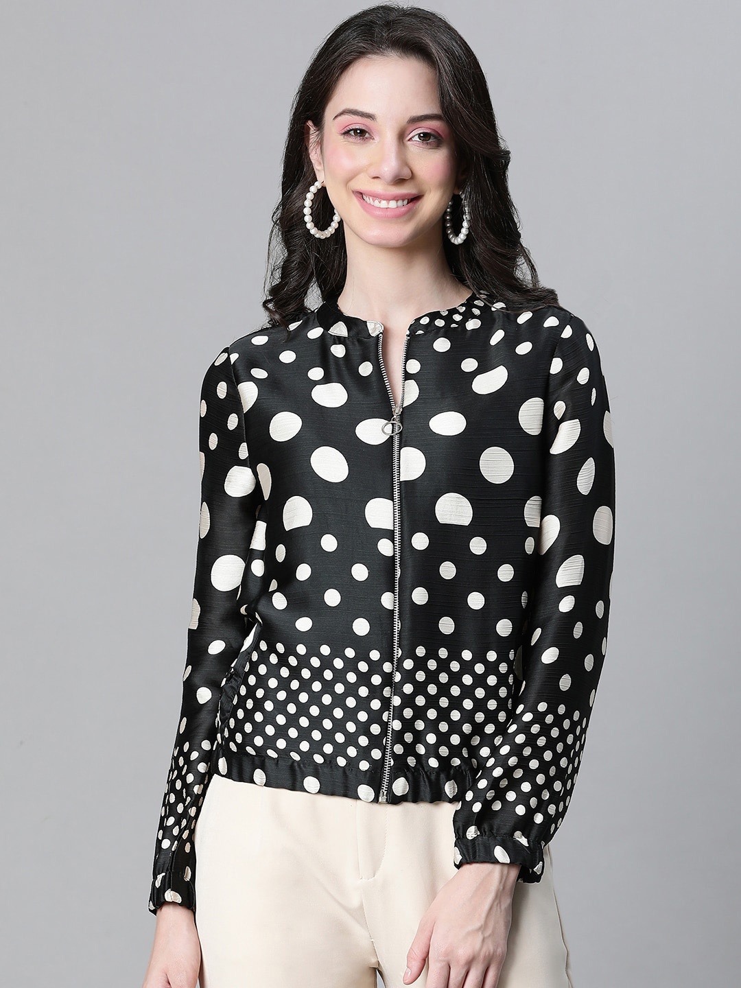 

Oxolloxo Polka Dots Printed Lightweight Round Neck Zip Lined Long Sleeves Bomber Jacket, Black