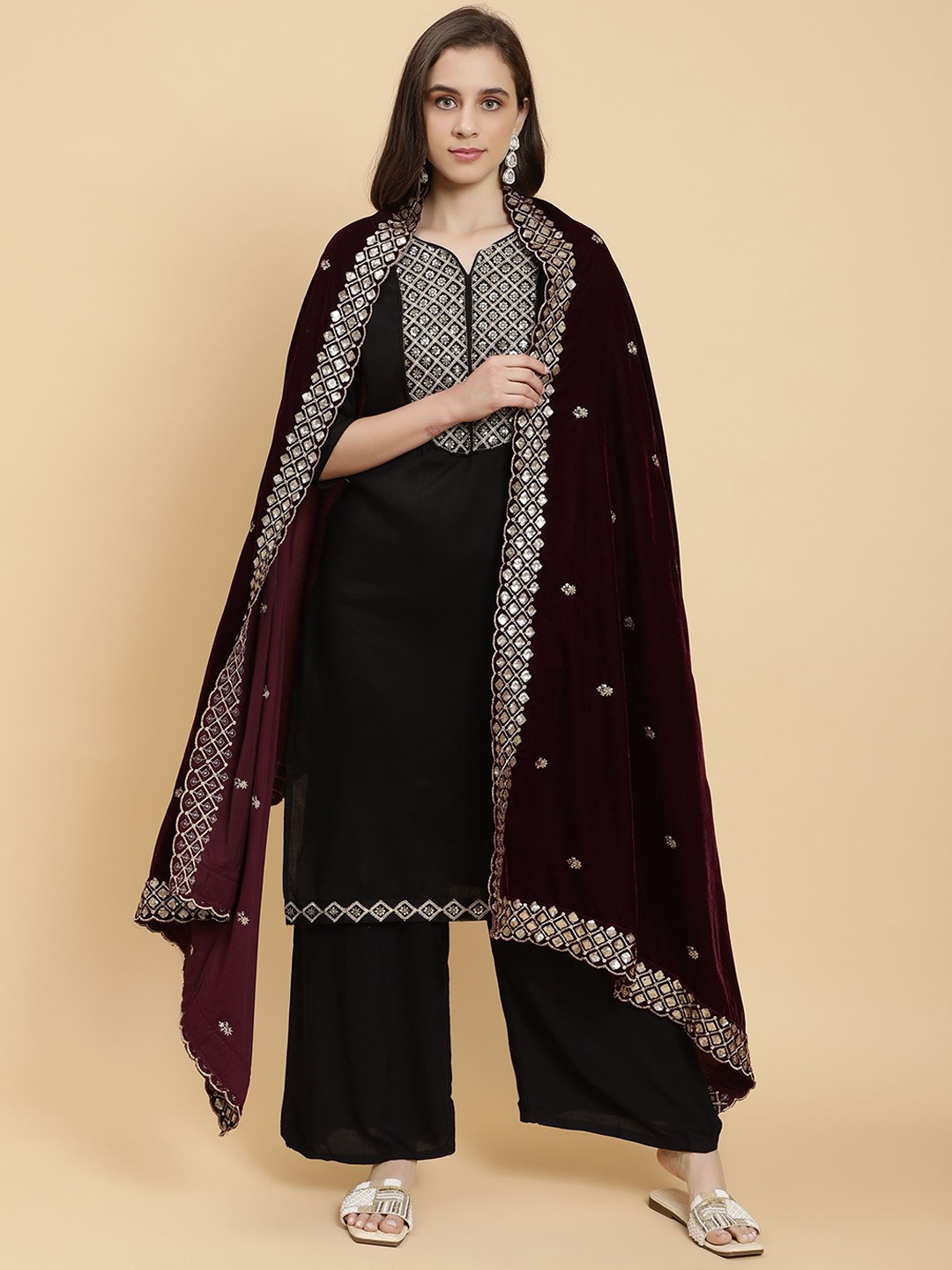 

Moda Chales Floral Embroidered Velvet Shawl, Purple