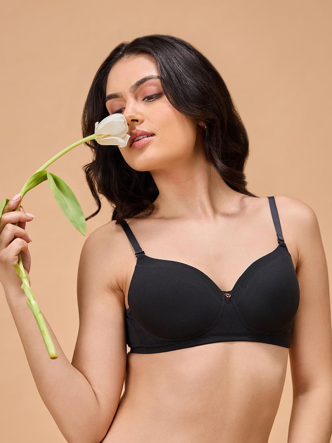 

Nykd By Nykaa Iconic Cotton Low Back Padded Non-Wired 3/4th Coverage T-shirt Bra NYB252, Black