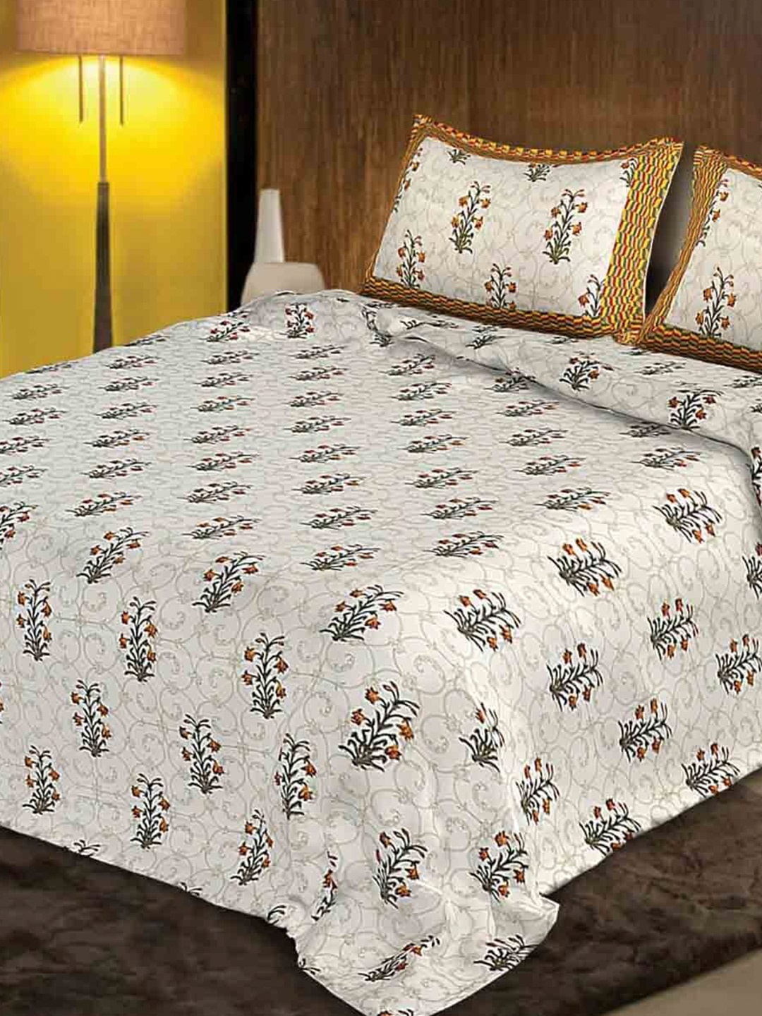 

LIVING ROOTS White Floral Cotton 210 TC King Bedsheet with 2 Pillow Covers
