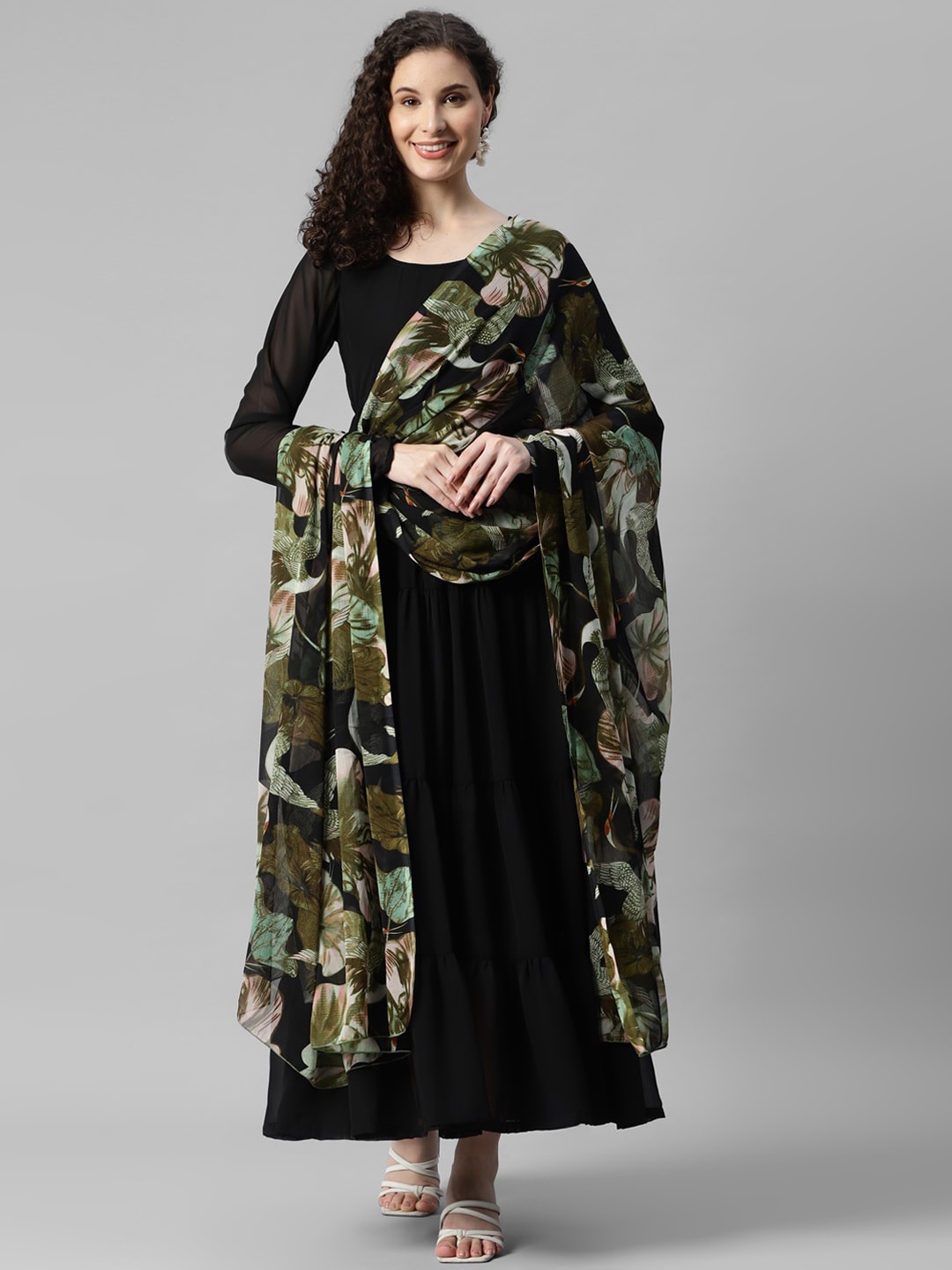 

DEEBACO Georgette Fit and Flare Maxi Ethnic Dress With Dupatta, Black