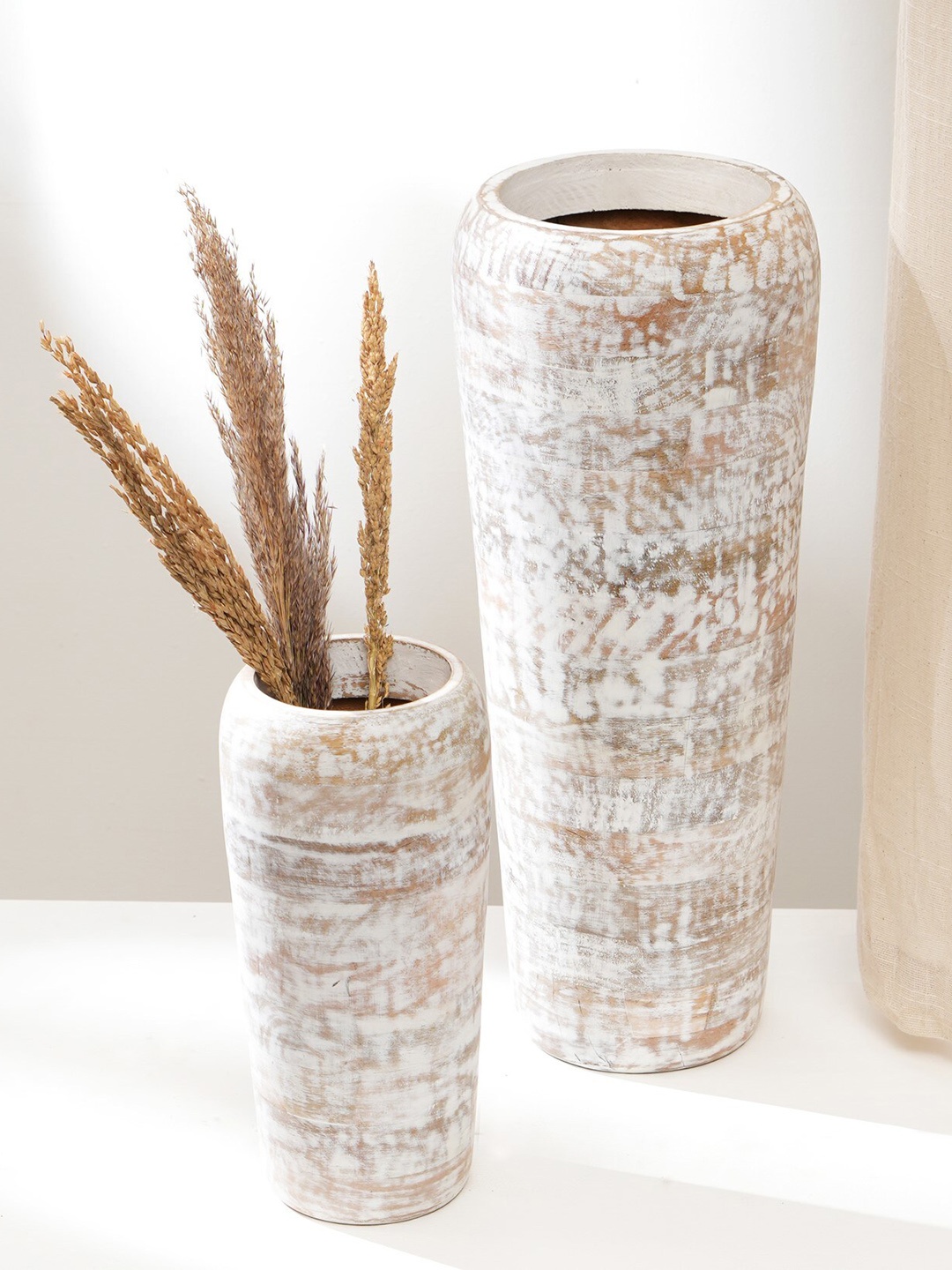 

Designer Library Camel Brown & White Abstract Wooden Flower Vase