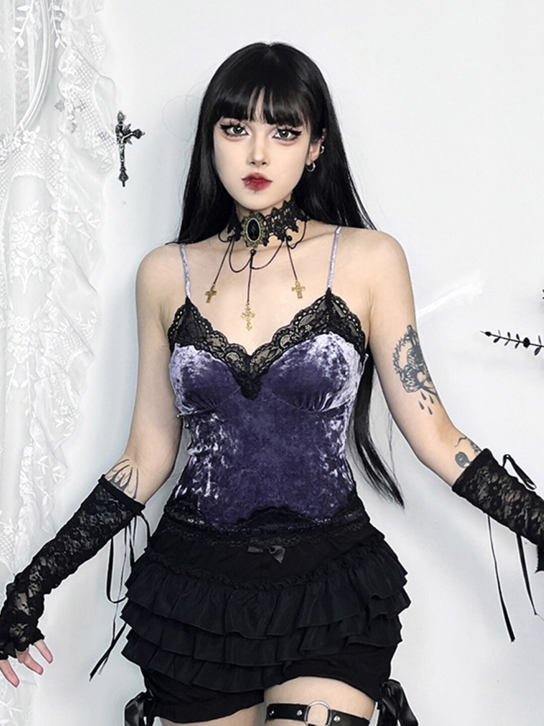 

StyleCast Purple Shoulder Straps Lace Up Fitted Top