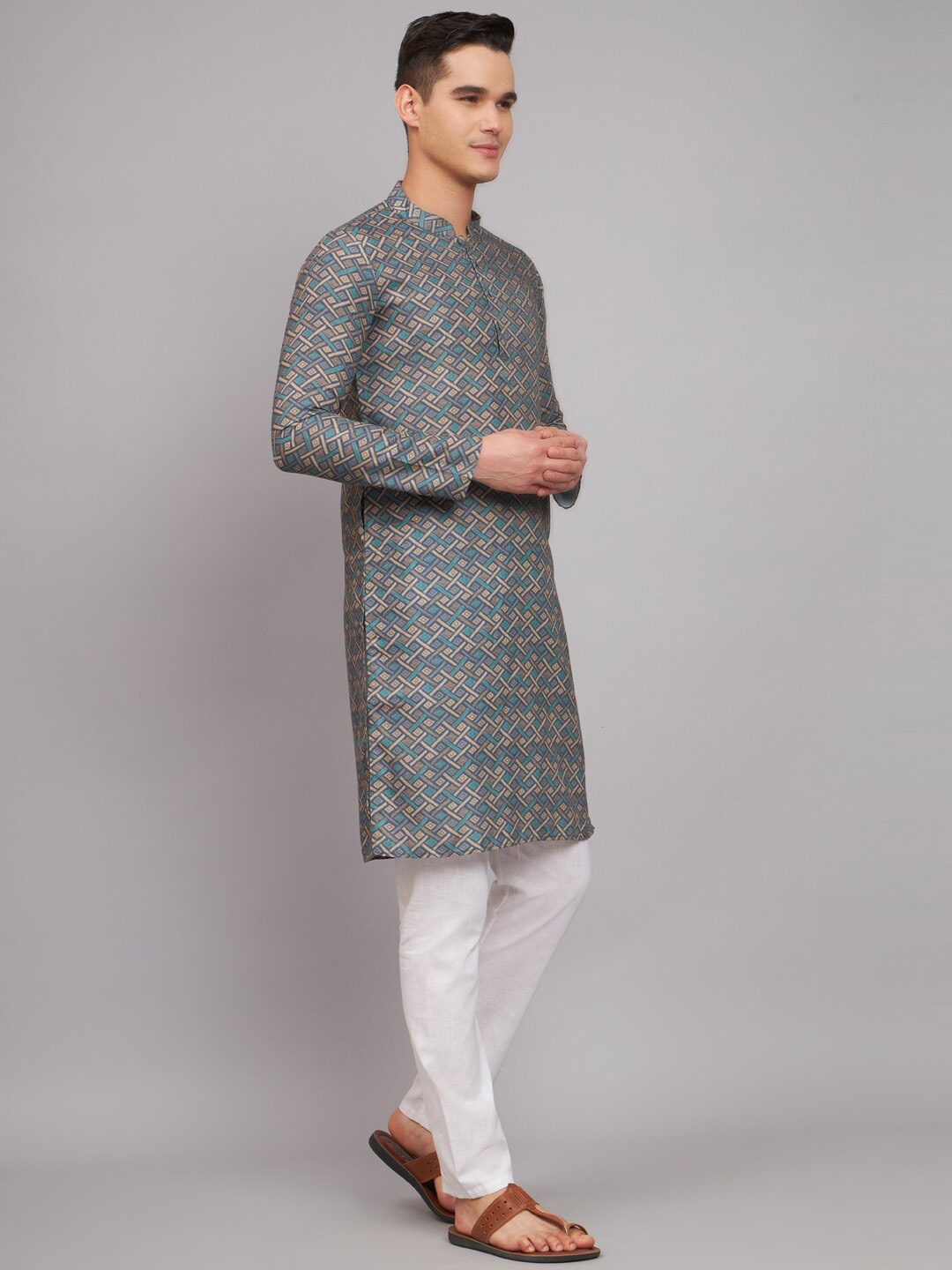 

FABDYOR Geometric Printed Mandarin Collar Linen Straight Kurta, Beige