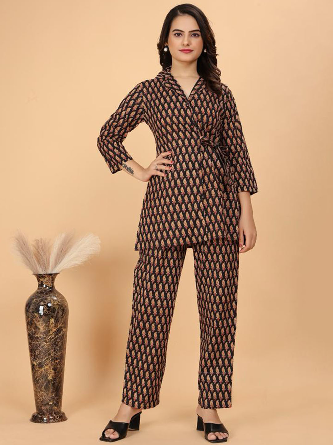 

FABDYOR Printed Mandarin Collar Pure Cotton Tunic With Trousers, Brown