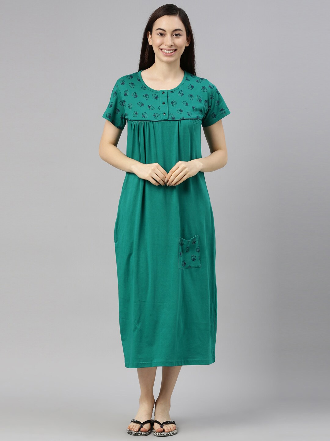 

Kryptic Conversational Printed Pure Cotton Maxi Nightdress, Green