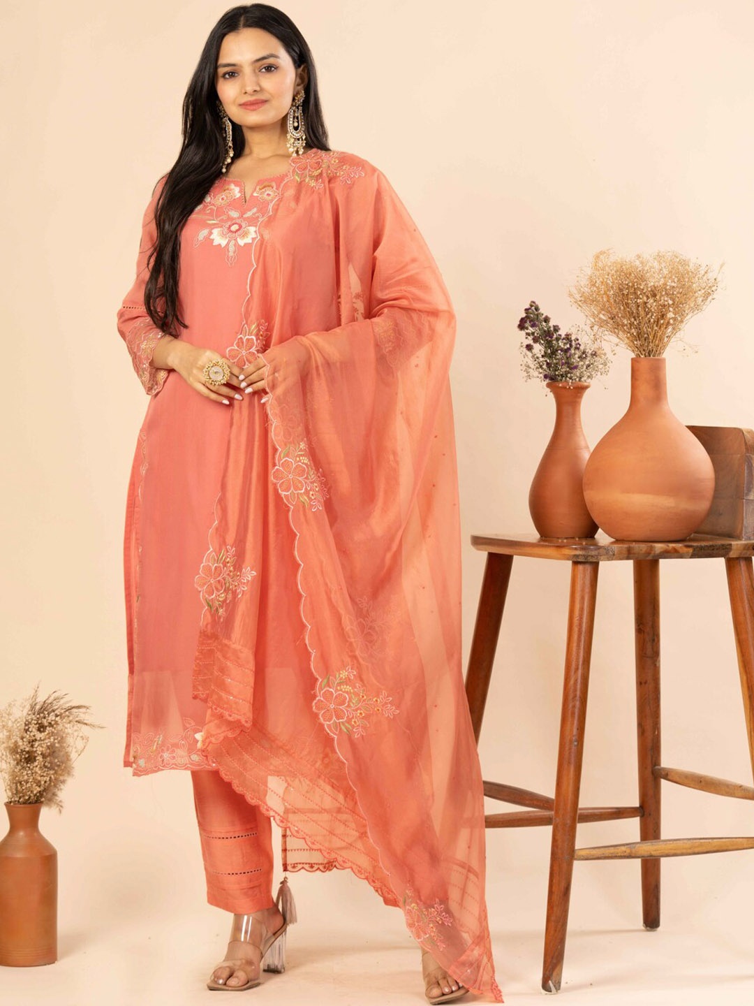 

HEEPOSH Floral Sequinned Embroidered Regular Kurta With Trousers & Dupatta, Peach