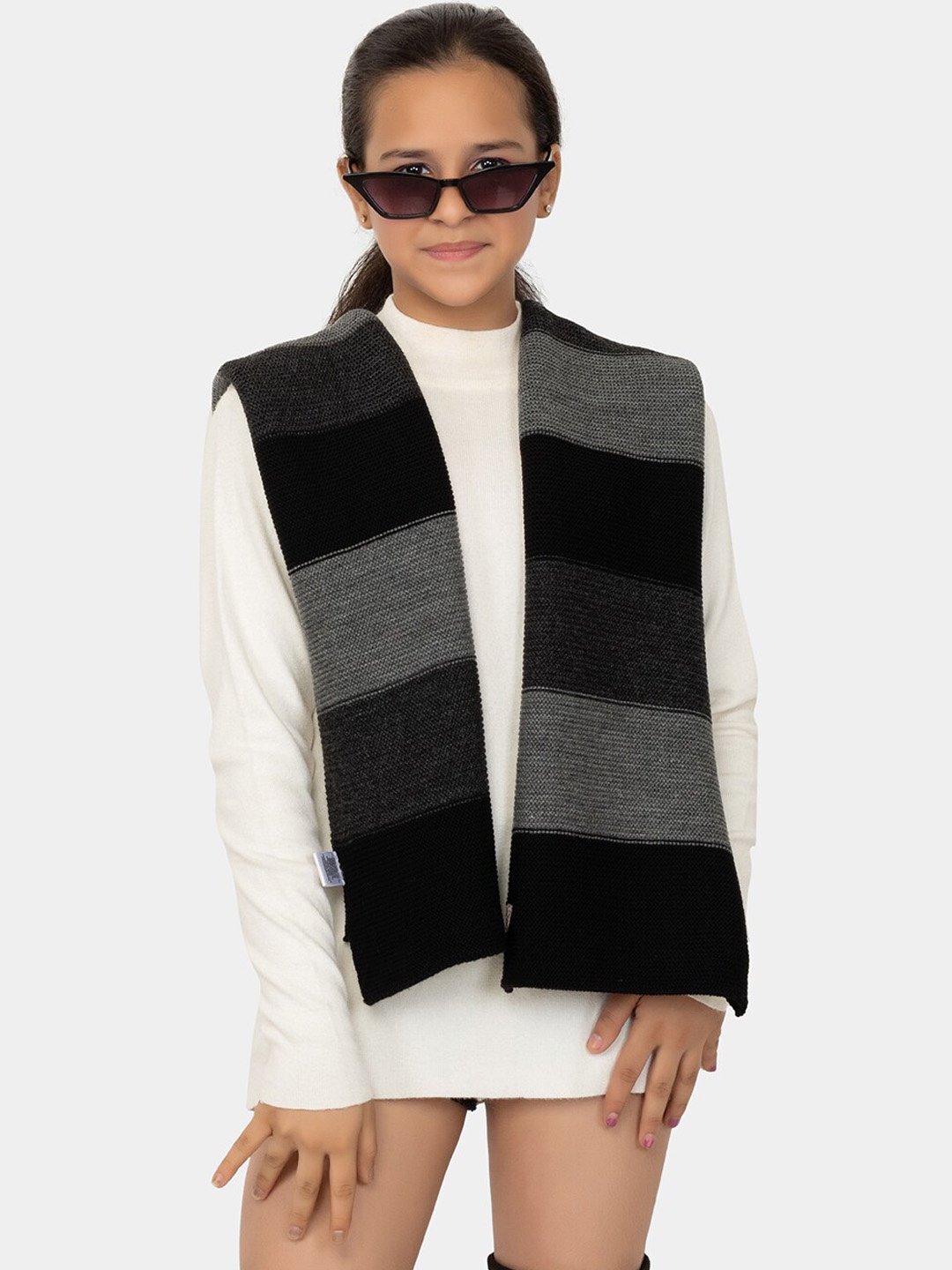 

513 Girls Colourblocked Acrylic Muffler, Black