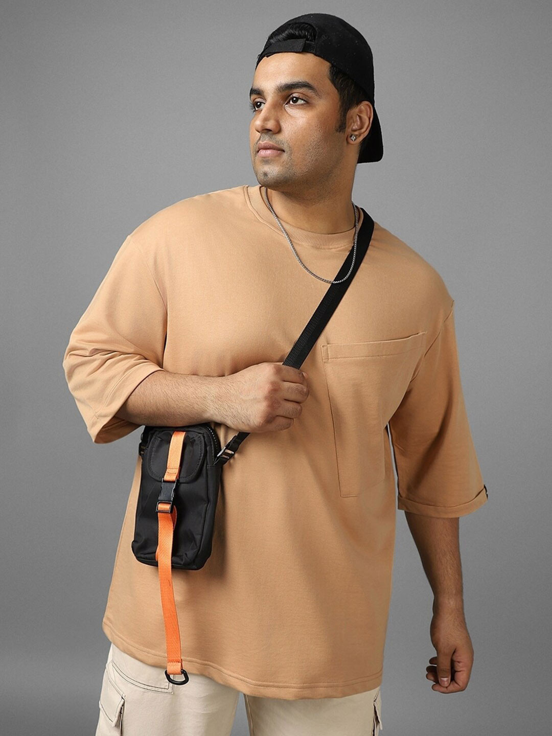 

Bewakoof Plus Round Neck Cotton Super Loose Fit T-shirt, Camel brown