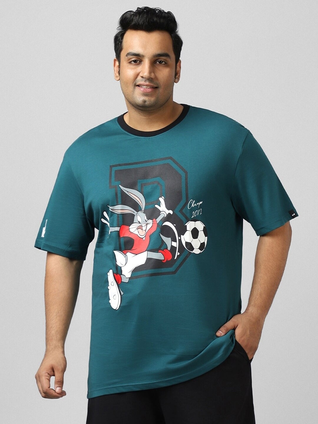 

Bewakoof Plus Looney Tunes Graphic Printed Cotton Oversized T-shirt, Teal