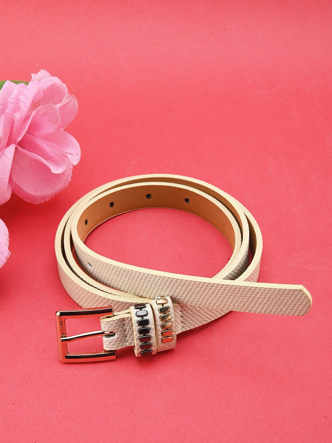 

BuckleUp Women Textured Slim Belt, Cream