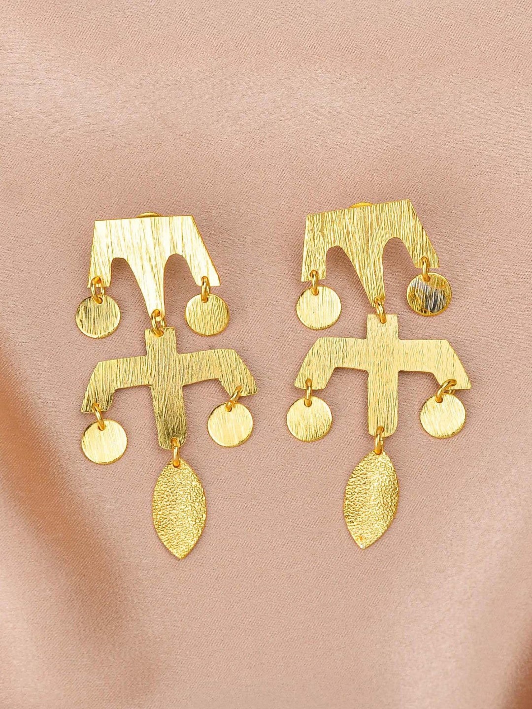 

ZURII Gold-Plated Drop Earrings