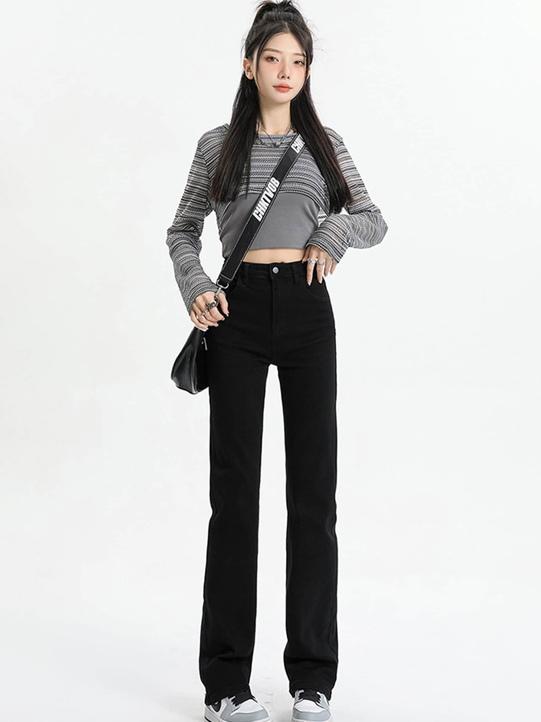 

LULU & SKY Women High-Rise Clean Look Stretchable Jeans, Black