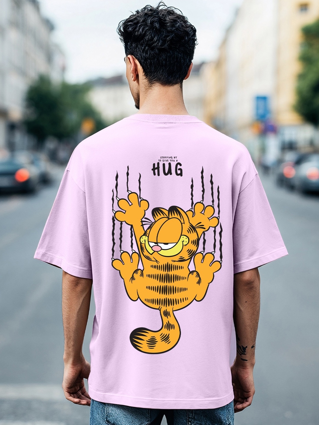 

Bewakoof Purple Garfield Printed Round Neck Short Sleeves Cotton Oversized T-shirt