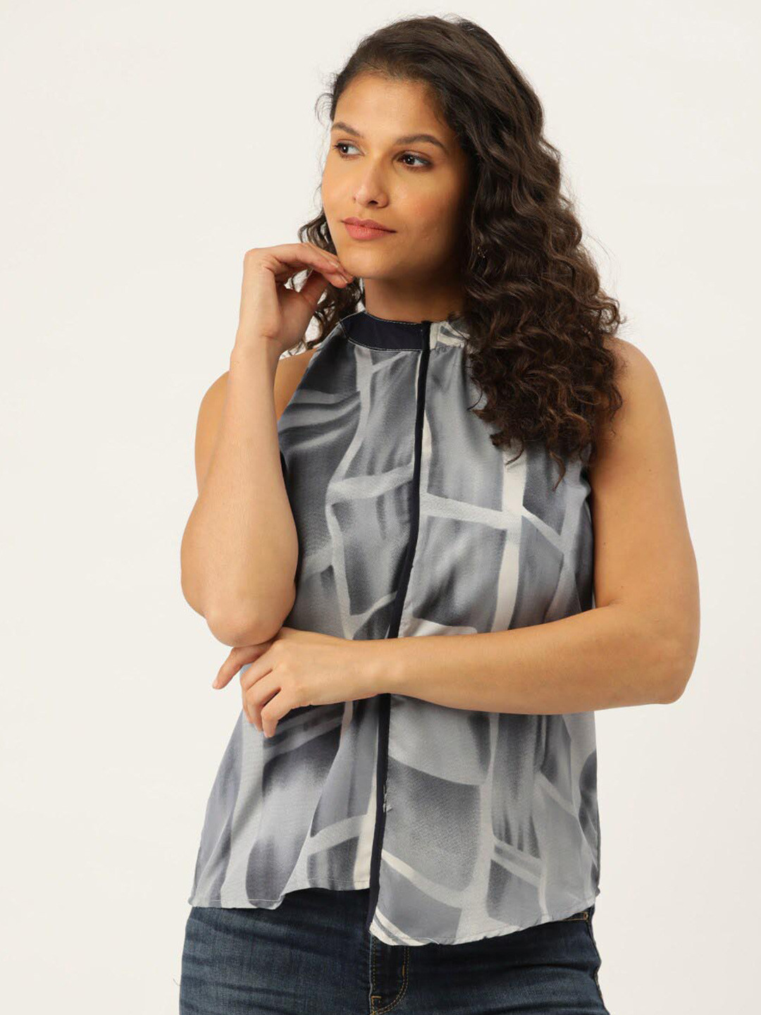 

BAESD Abstract Printed Round Neck Sleeveless Crepe Top, Grey