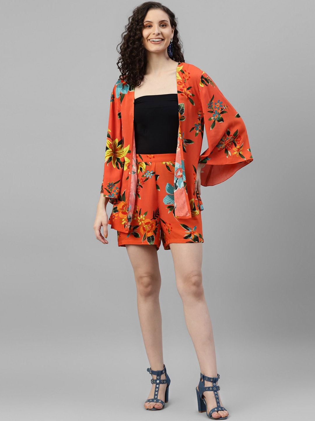 

DEEBACO Floral Printed Shrug & Shorts Co-Ords Set, Orange