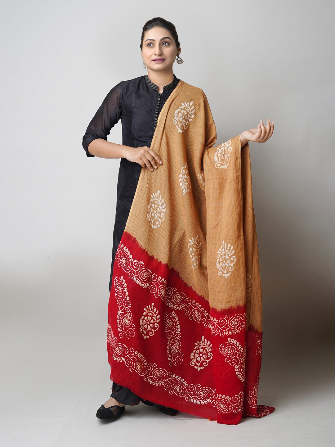 

Unnati Silks Ethnic Motifs Printed Pure Cotton Batik Dupatta, Rust