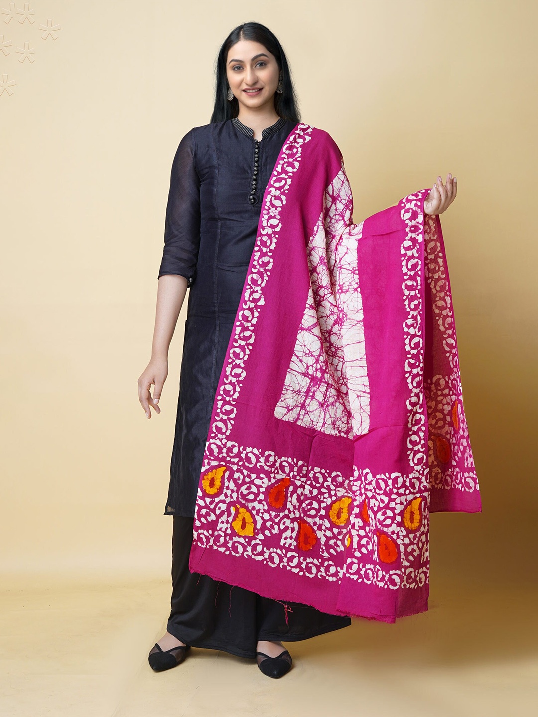 

Unnati Silks Ethnic Motifs Printed Pure Cotton Batik Dupatta, Pink