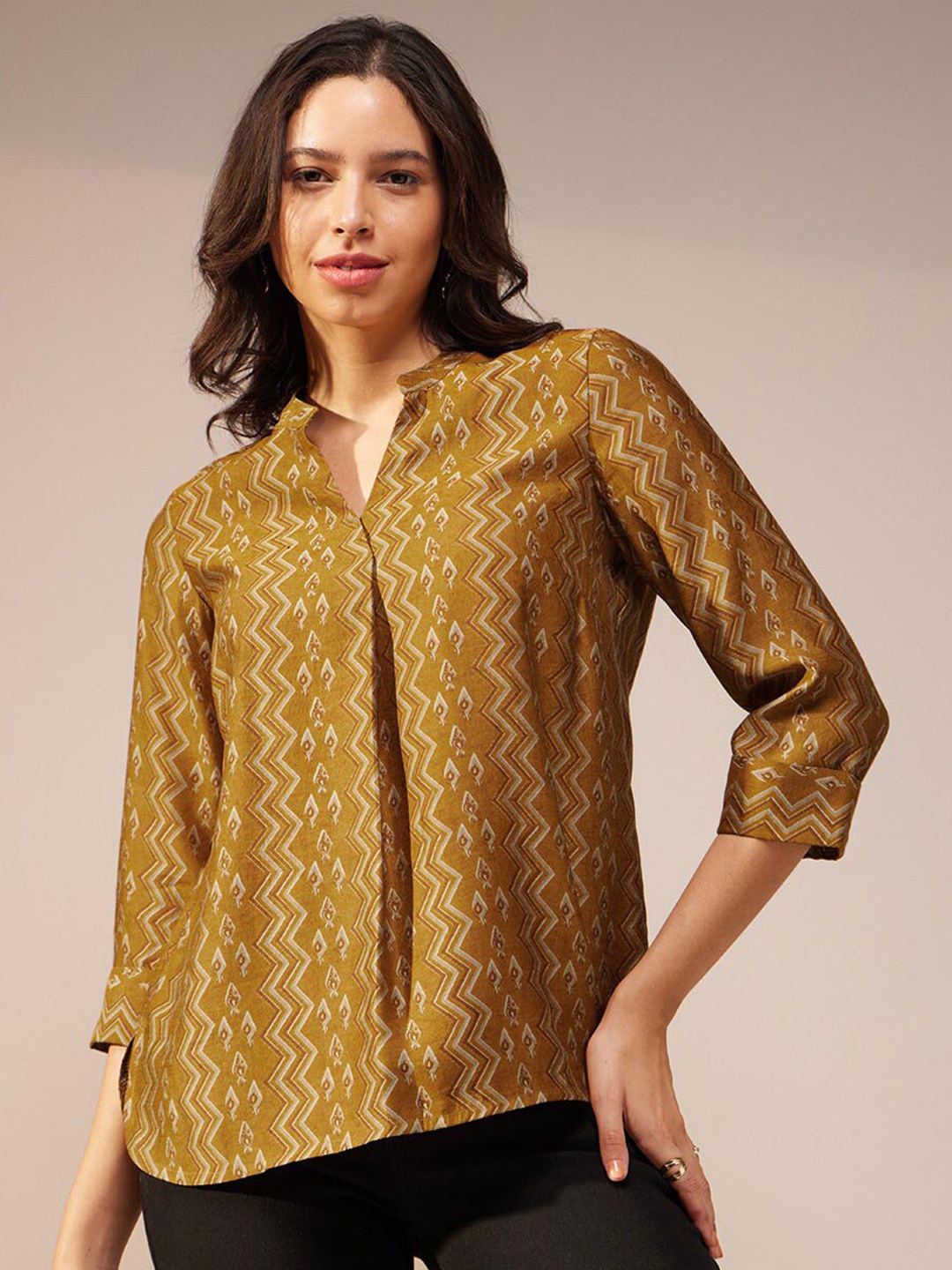 

Pink Fort Geometric Printed Mandarin Collar Regular Top, Mustard