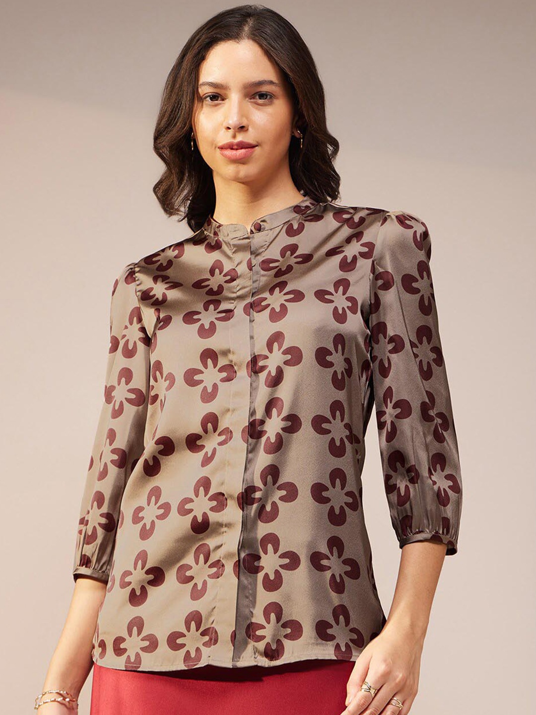 

Pink Fort Floral Printed Mandarin Collar Shirt Style Top, Beige