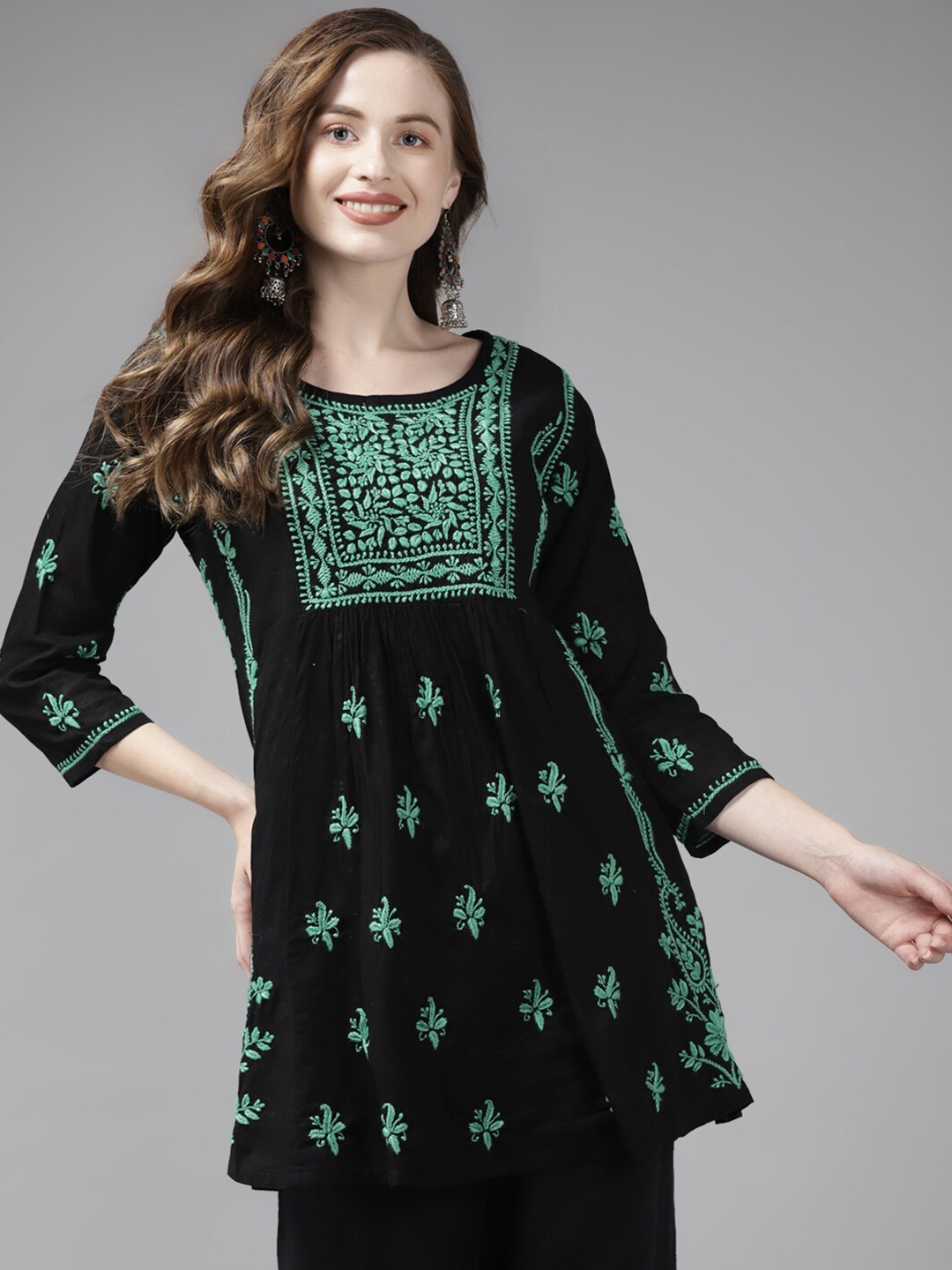 

ADA Ethnic Motifs Embroidered Lucknowi Chikankari Pure Cotton Kurti, Black