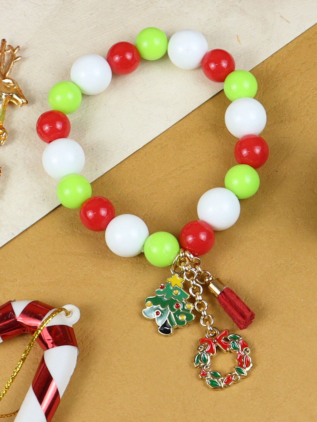 

Asthetika Kids Girls Christmas Charms Beaded Bracelet, Red