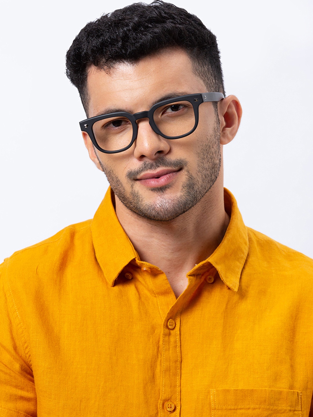 

Shisen Fox OSAKA MATTE BLACK Unisex Eyeglass 48