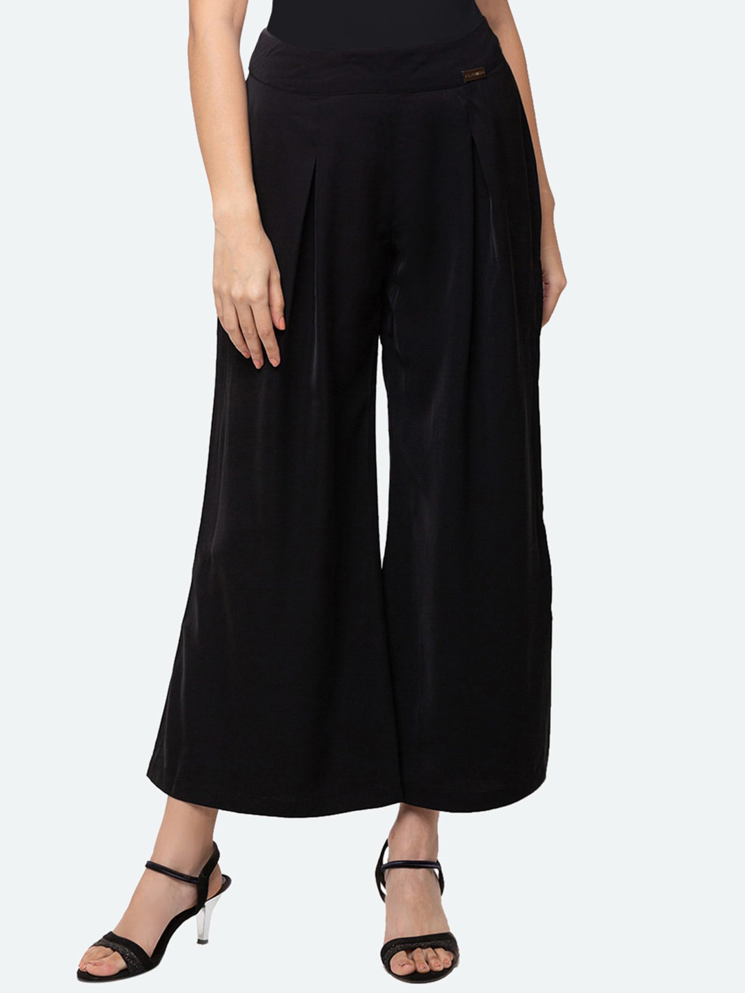 

SHECZZAR Women Loose Fit Easy Wash Pleated Culottes Trousers, Black