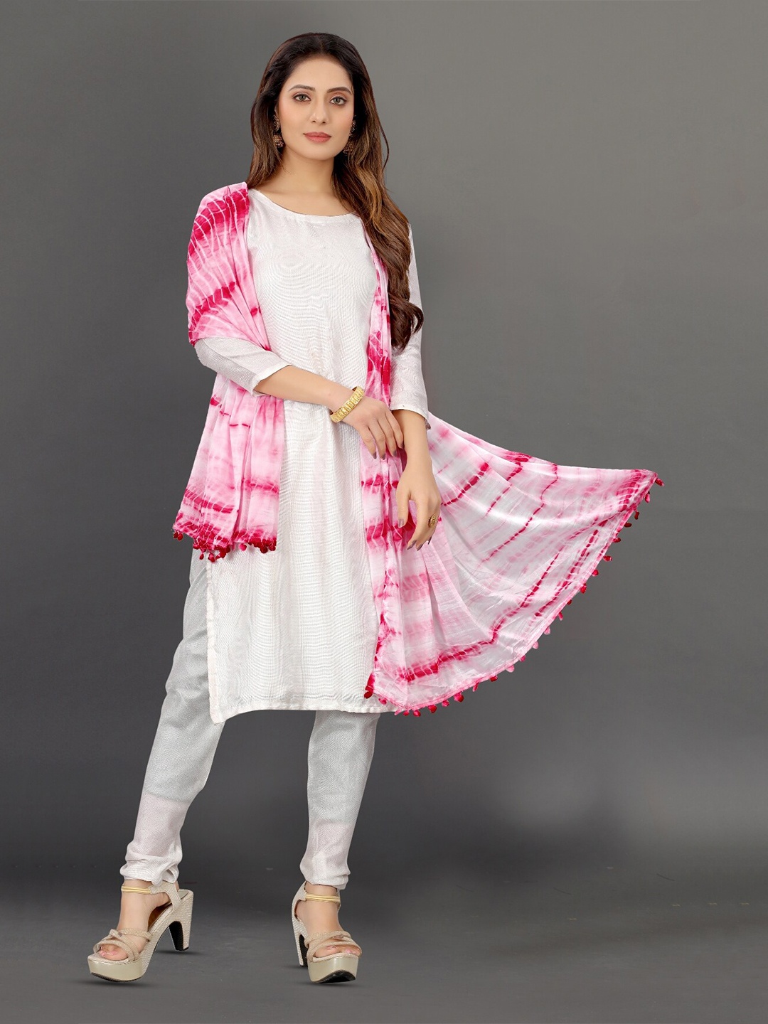 

BAESD Tie Dye Dupatta, Pink