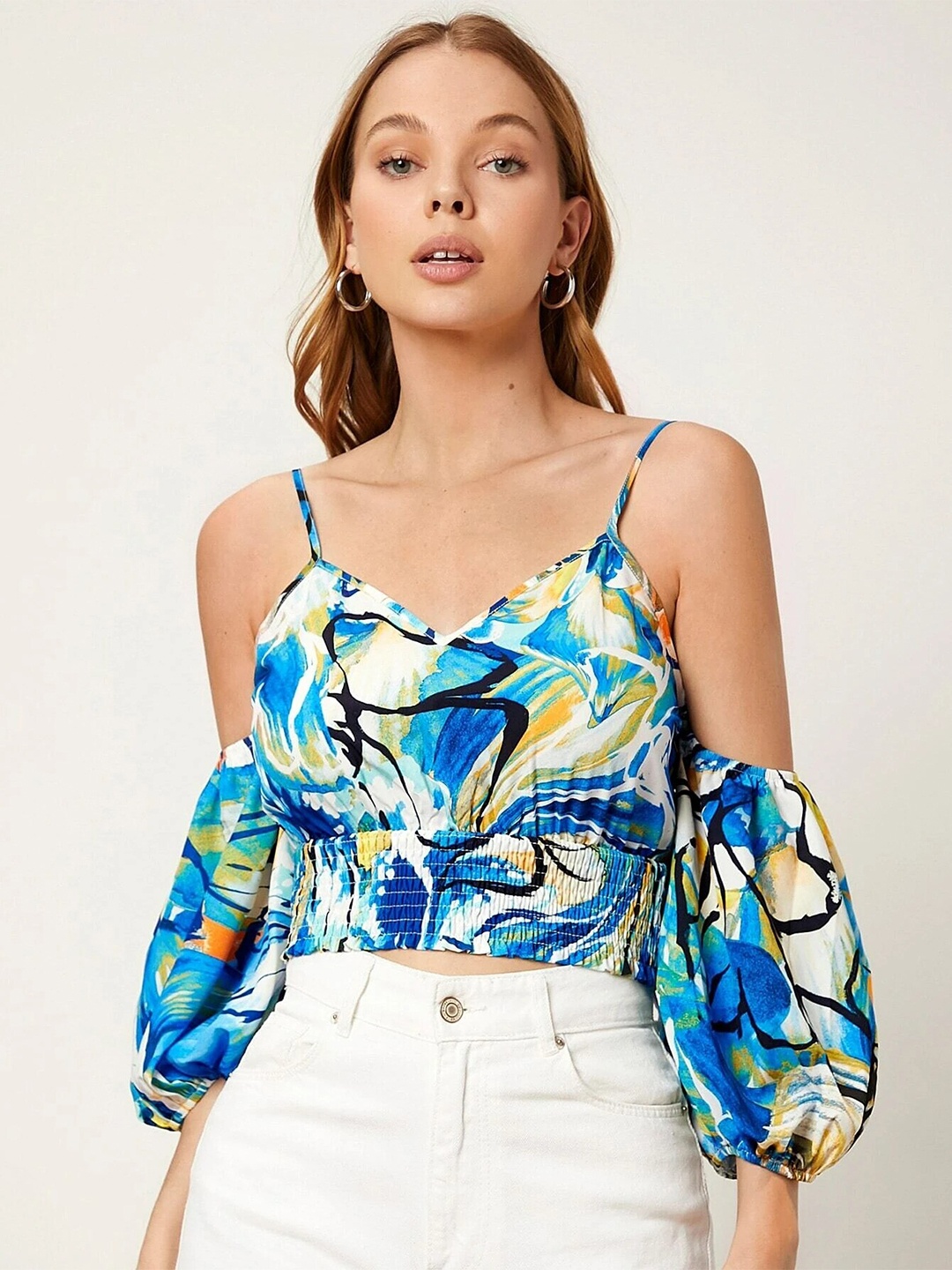 

Stylecast X Slyck Abstract Printed Shoulder Straps Puff Sleeves Smocked Fitted Crop Top, Blue