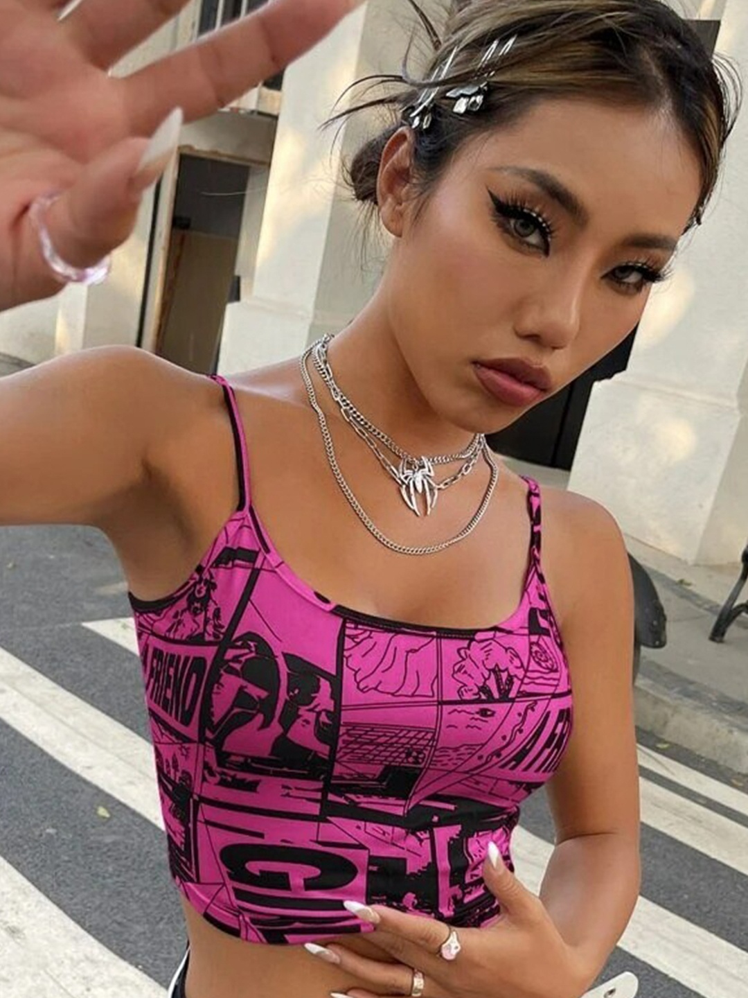 

Stylecast X Slyck Abstract Printed Shoulder Strap Crop Regular Top, Pink