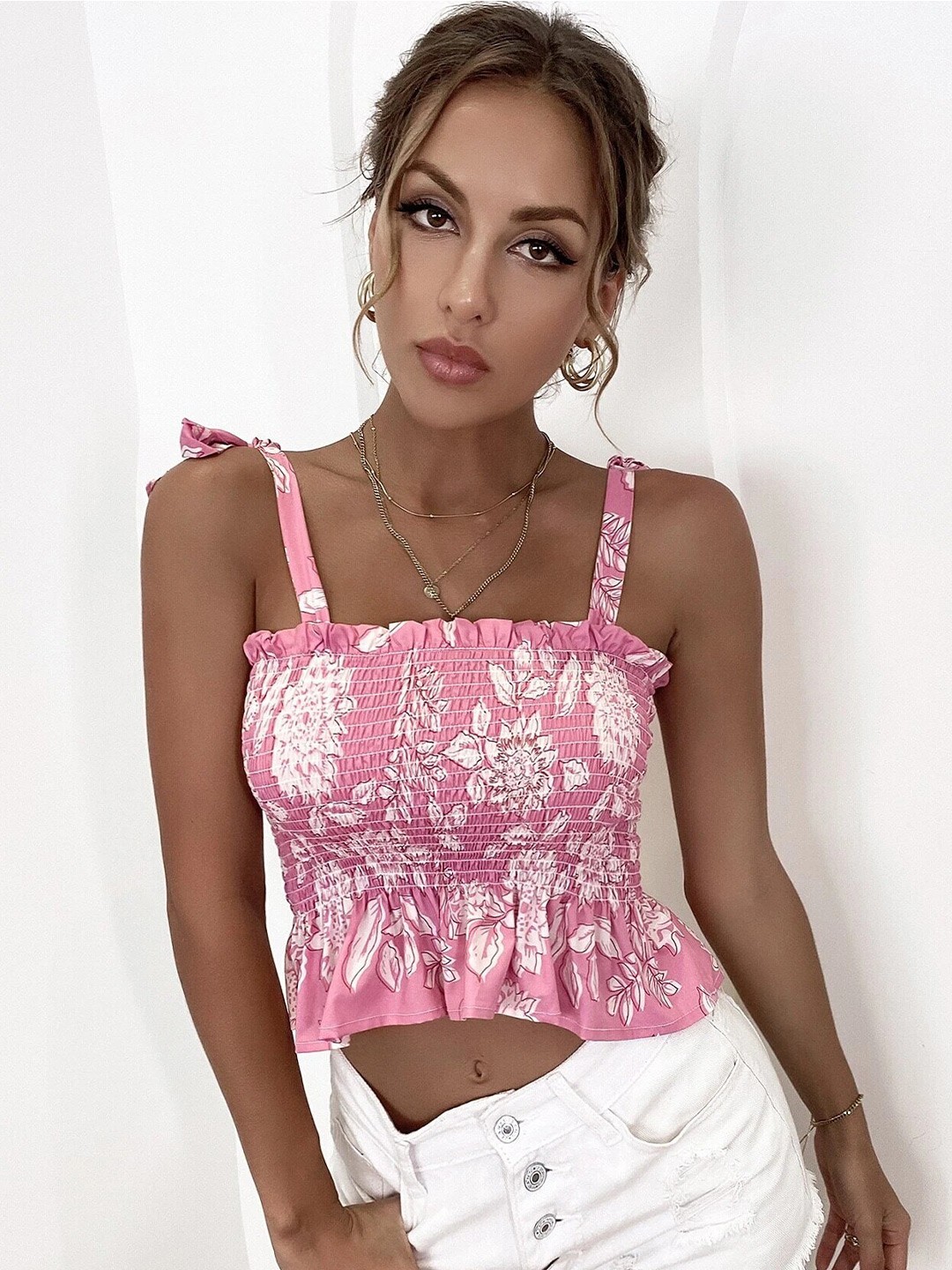 

Stylecast X Slyck Pink Floral Print Shoulder Straps Smocked Crop Top