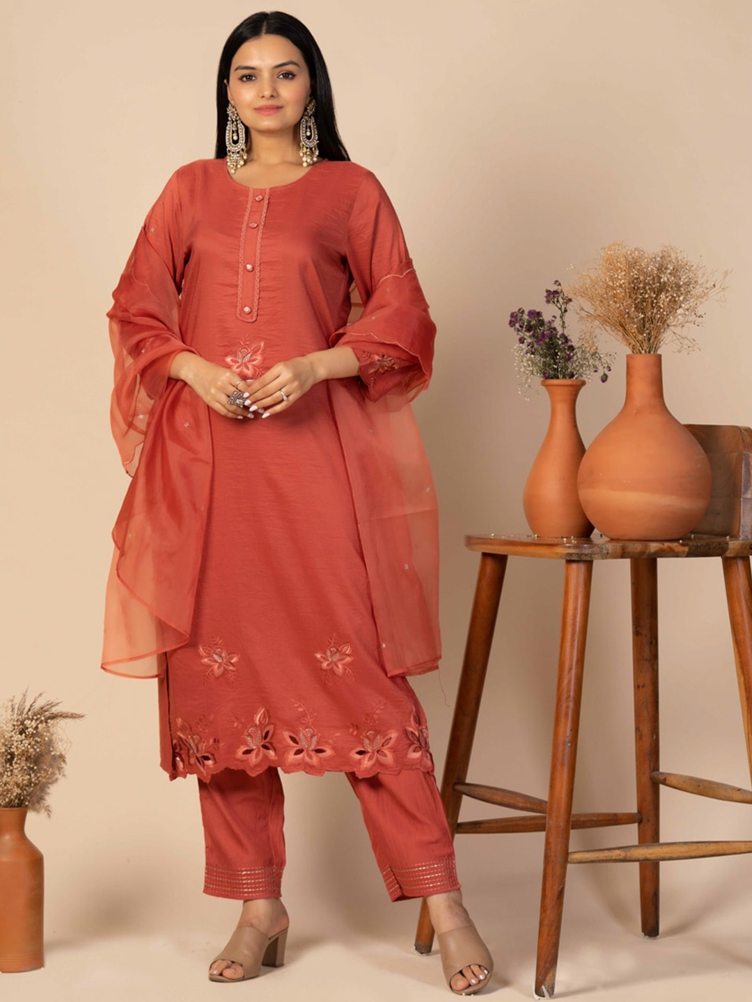 

HEEPOSH Floral Embroidered Thread Work Kurta With Trousers & Dupatta, Rust