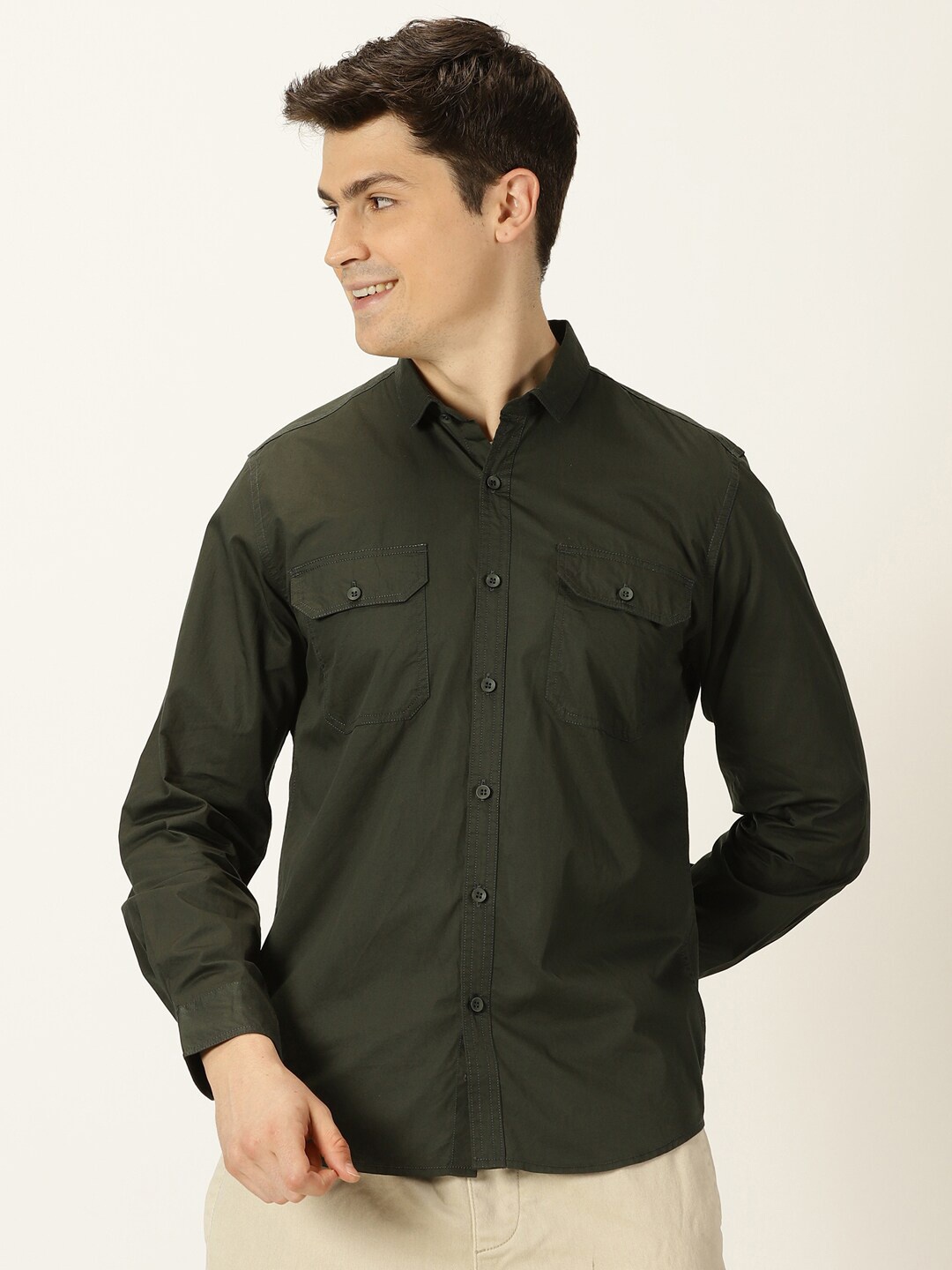 

Mast & Harbour Green Classic Slim Fit Spread Collar Pure Cotton Casual Shirt