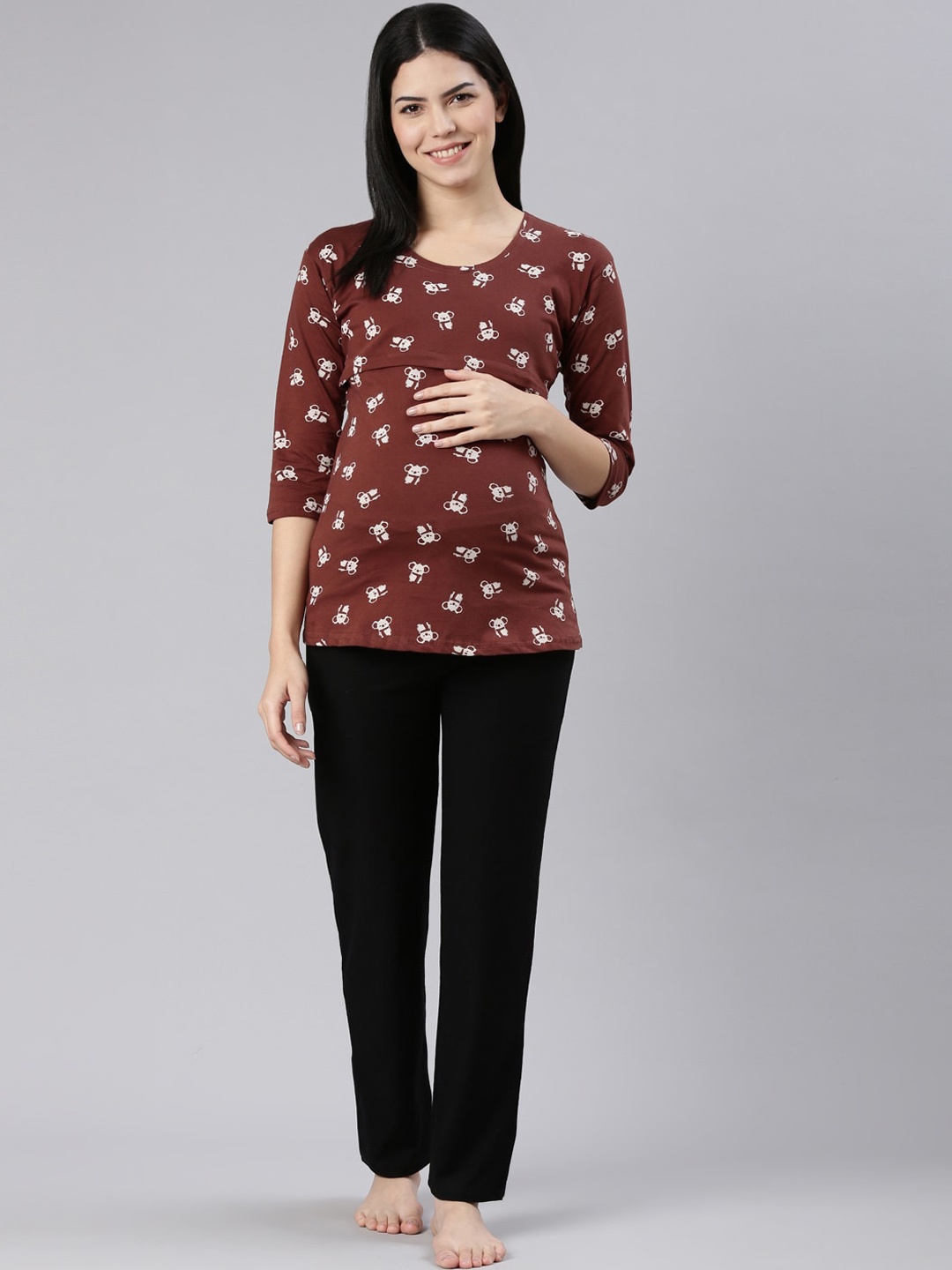 

TRUNDZ Maternity & Nursing Printed T-Shirt With Trousers, Brown