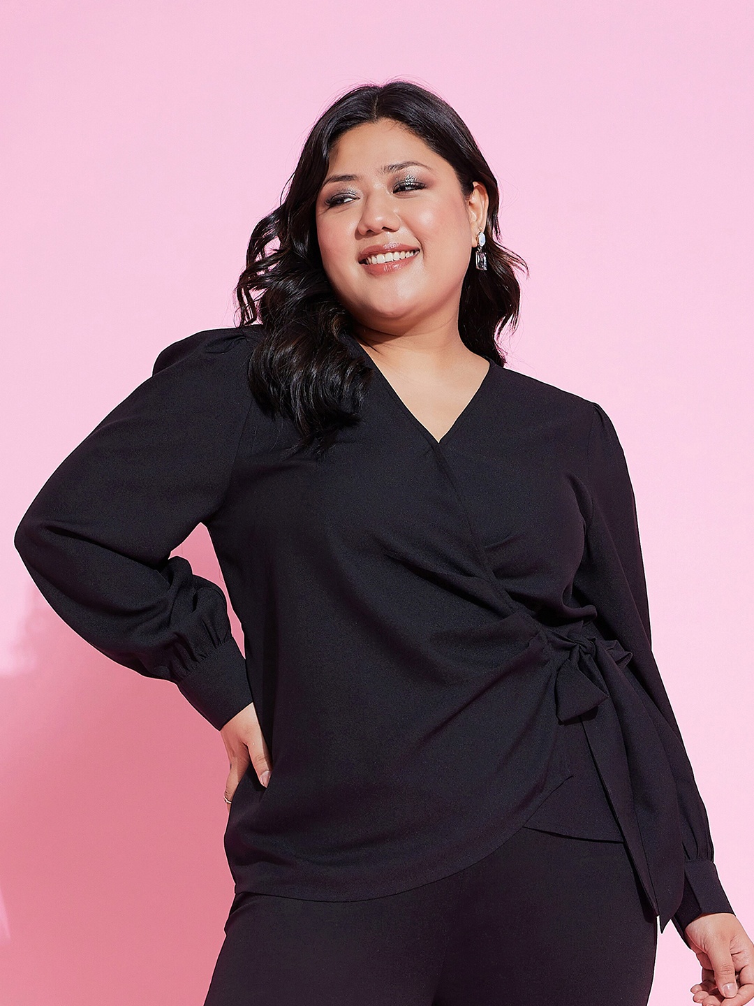 

SASSAFRAS Curve Plus Size Black V-Neck Cuffed Sleeve Wrap Top