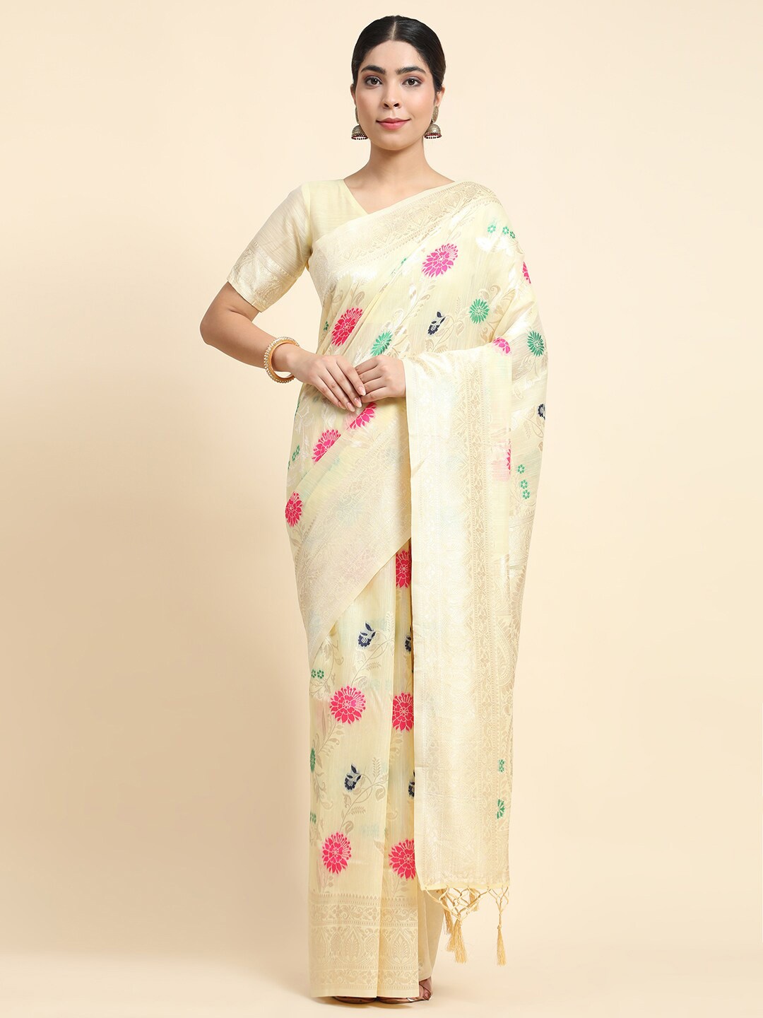 

JUST FASHION Floral Woven Design Zari Detail Saree, Off white