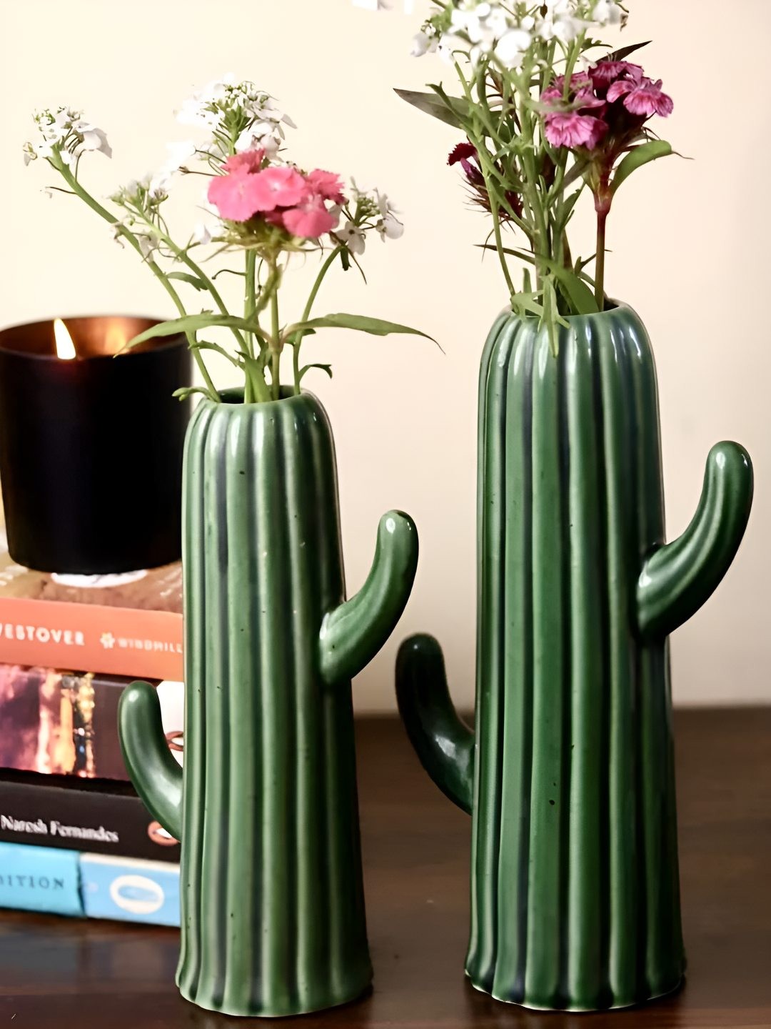 

Farkraft Green 2 Pieces Cactus Shaped Ceramic Vases